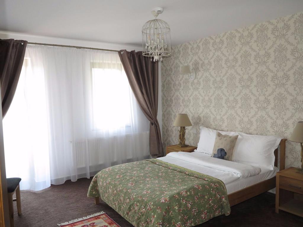 Pensiunea Doina Bucovinei Hotel Mînăstirea Humorului Kültér fotó